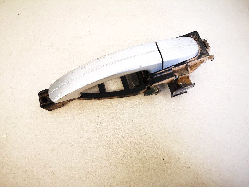 Ford C-MAX 2005 Door Handle Exterior - FRONT RIGHT