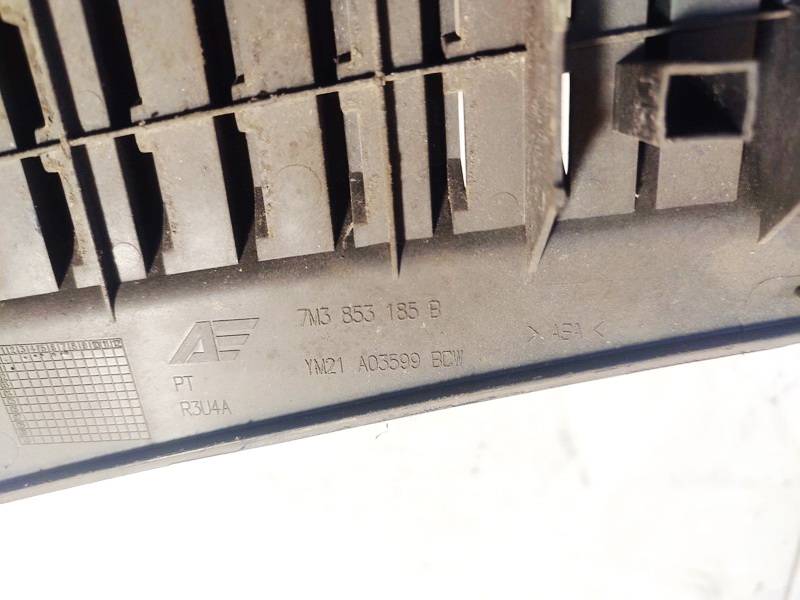 7M3853185B Ford Galaxy 2000 Wiper Muolding - FRONT - Thumbnail 4