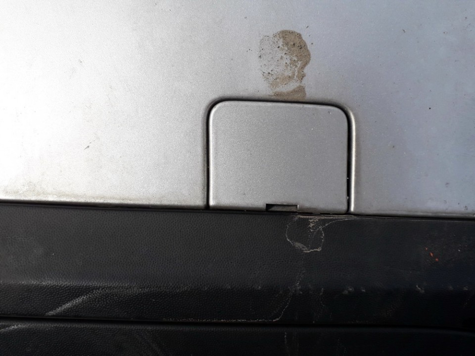 Volkswagen Passat 2006 Vilkšanas cilpas vāciņš - AIZMUGURE