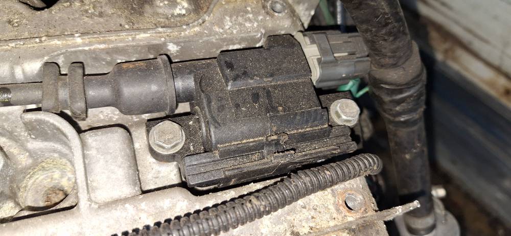 Suzuki Ignis 2001 Bobine d allumage