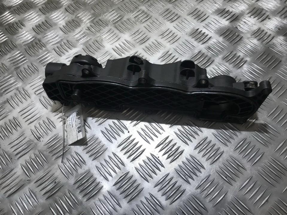 9660281080 Peugeot 307 2001 Pokrywa zaworów