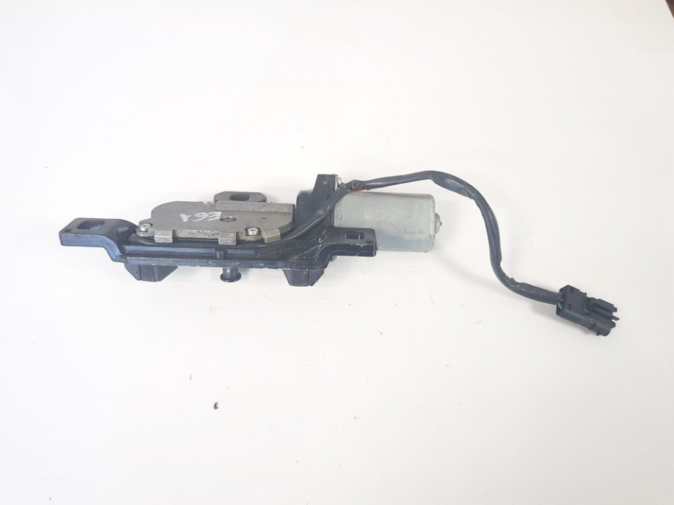 489051060 BMW 5-Series 2007 Zamek tylnej klapy - TYLNE