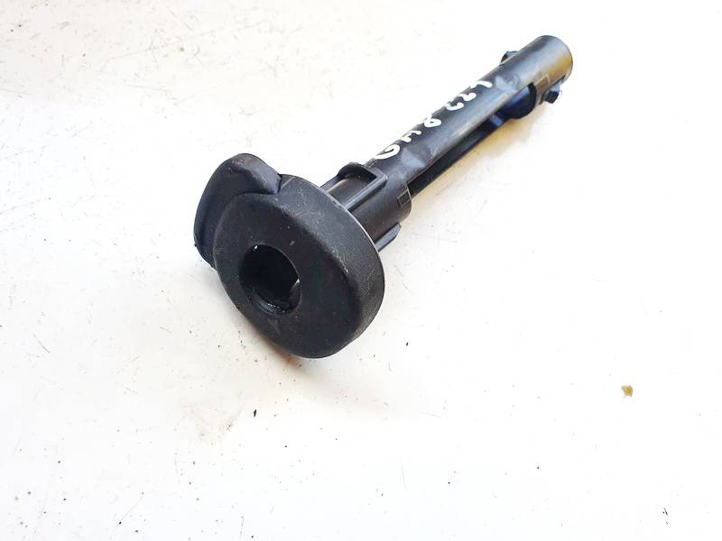 1233556 Kia Ceed 2008 Innenausstattung - Thumbnail 2