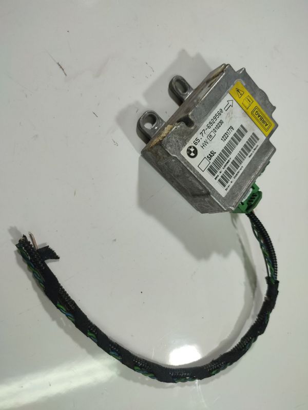 SJ692956001P BMW 7-Series 2002 Airbag crash sensors module