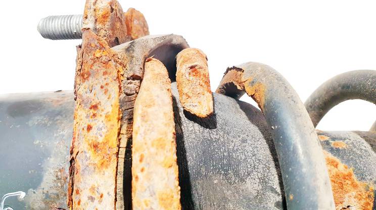 Toyota Avensis 2004 Амортизатор передний - задний правый - Thumbnail 2