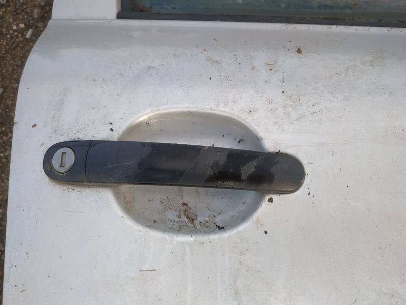 Skoda Octavia 2000 Door Handle Exterior - FRONT RIGHT - Thumbnail 2