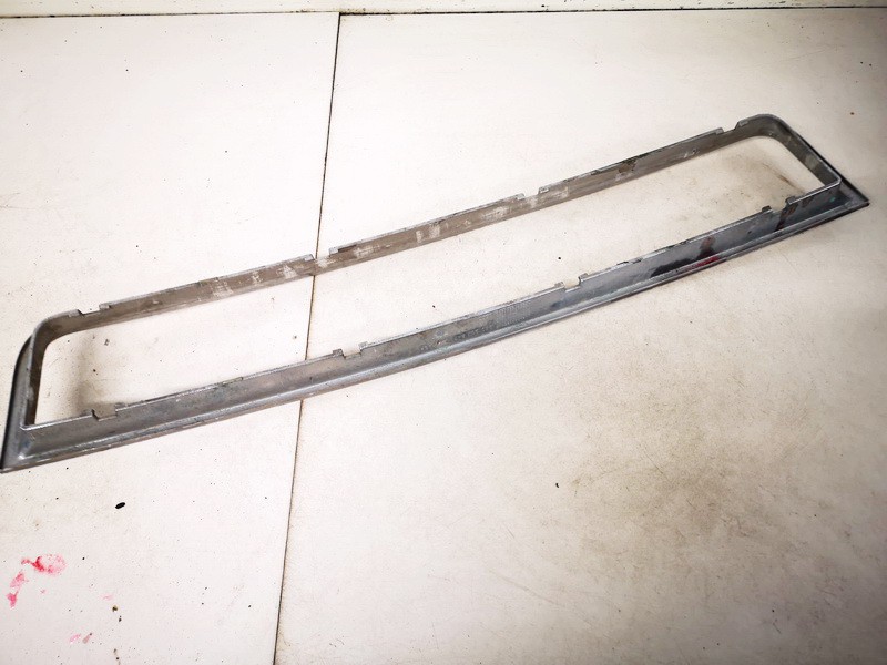 8E0807647 Audi A4 2003 Bumper Grille - FRONT CENTER - Thumbnail 2