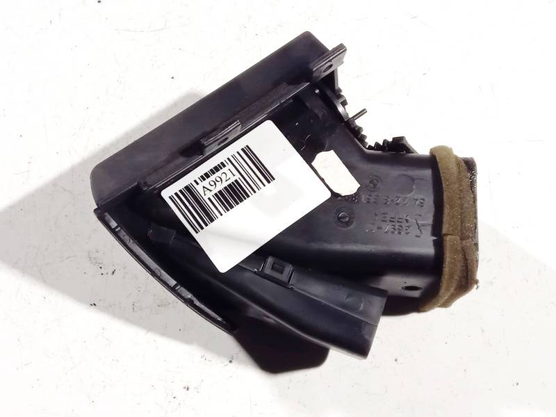 64228361897 BMW 3-Series 2004 Salona gaisa restes