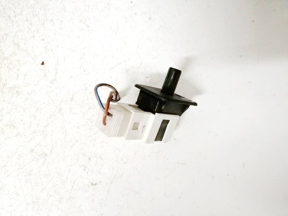 2028209410 Mercedes-Benz E-CLASS 2001 door contacts left - Thumbnail 2