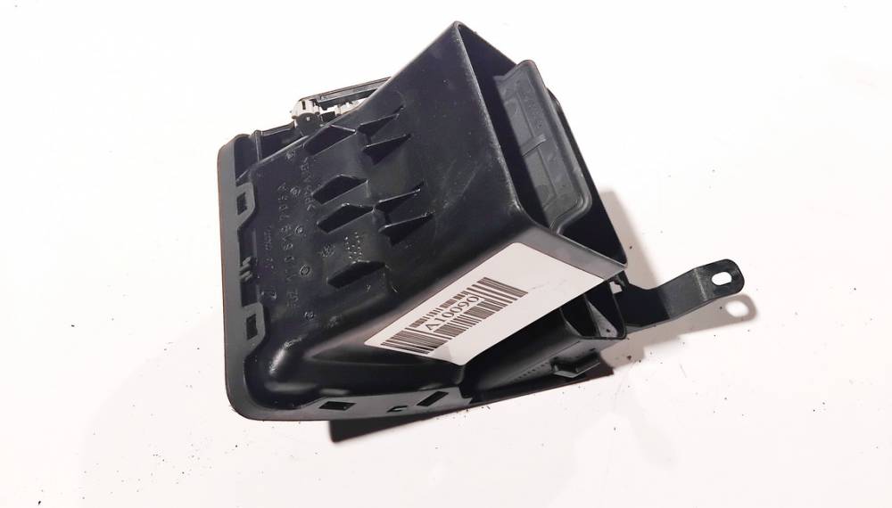 1T0819703A Volkswagen Touran 2004 Dash Vent (Air Vent Grille) - Thumbnail 2