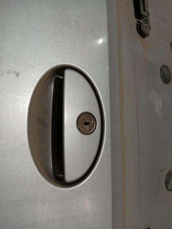 Mercedes-Benz A-CLASS 2000 Galinio dangcio atidarymo rankenele isorine (mikrikas) G.