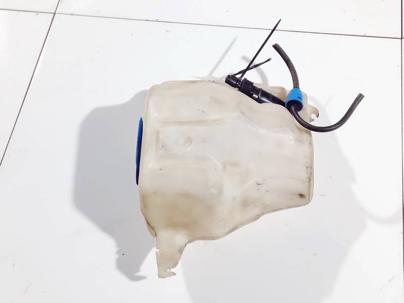 3A0955453B Volkswagen Passat 1996 Windshield Washer Reservoir tank (WASHER BOTTLE)