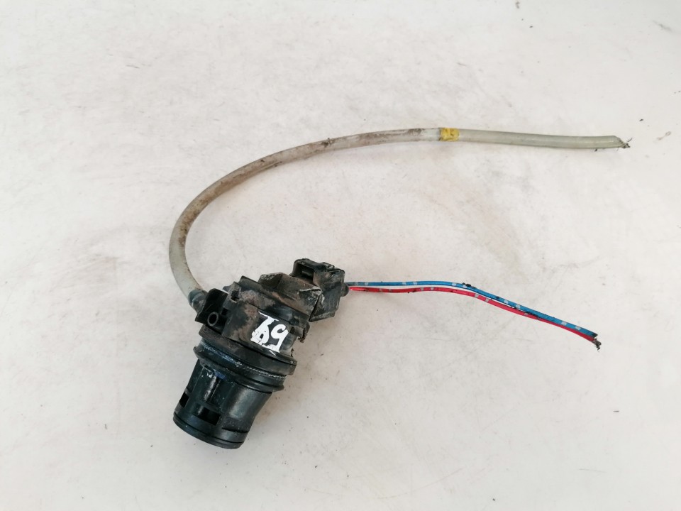 8533060160 Toyota RAV-4 2009 Windshield Windscreen Washer Pump