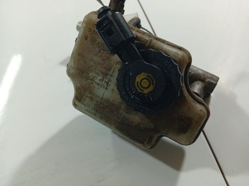 1K1611301C Audi A3 2006 Stabdziu skyscio bakelis - Thumbnail 2