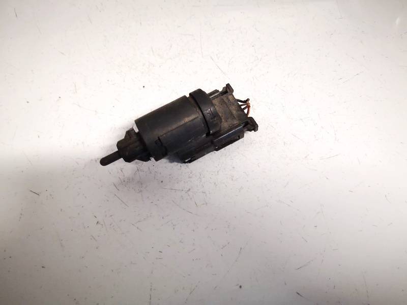 3B0945511C Volkswagen Golf 1998 Stabdziu zibintu daviklis (rele-varlyte) - Thumbnail 3