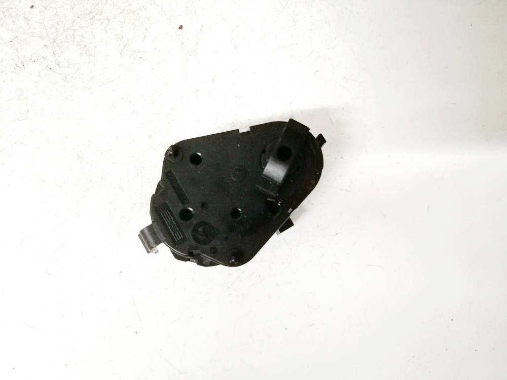 69354429 BMW X5 2004 Peciuko sklendes varikliukas - Thumbnail 2