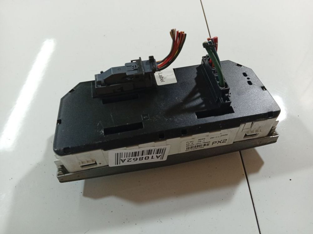 901512410005 Opel Astra 2006 Climate Control Panel (heater control switches) - Thumbnail 2