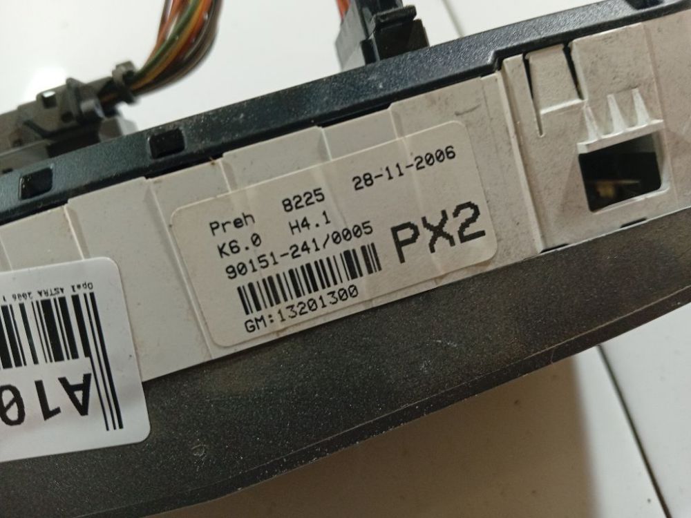 901512410005 Opel Astra 2006 Climate Control Panel (heater control switches) - Thumbnail 4