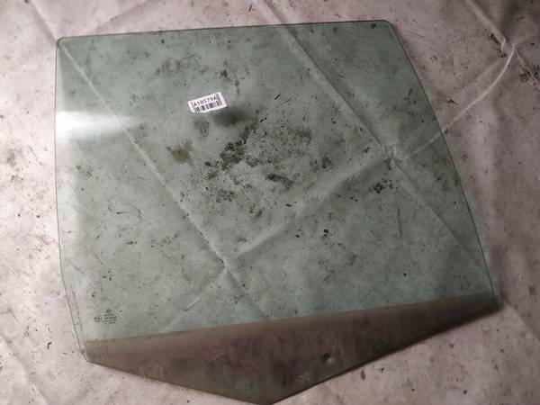 AS2 Volkswagen Golf 2001 Door-Drop Glass - REAR RIGHT