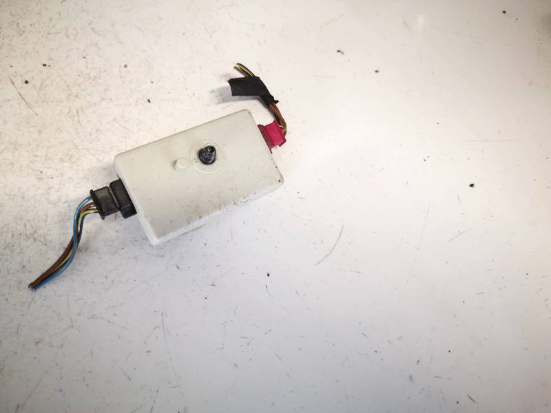 695319102 BMW 5-Series 2006 Antennenverstärker (Antennen Verstärker) - Thumbnail 3