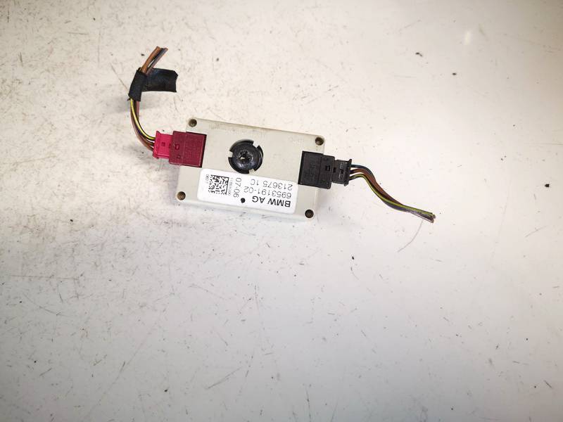695319102 BMW 5-Series 2006 Antenna Module Unit
