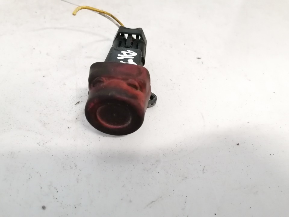 used used Inertia fuel cut off switch (FUEL CUT OFF SWITCH) Renault