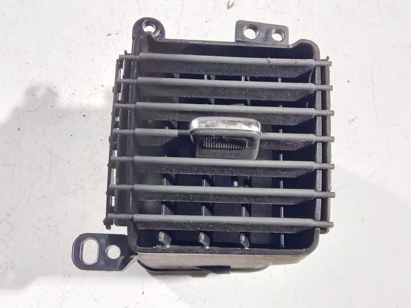 Jeep Grand Cherokee 2005 Wloty powietrza do kabiny - Thumbnail 2