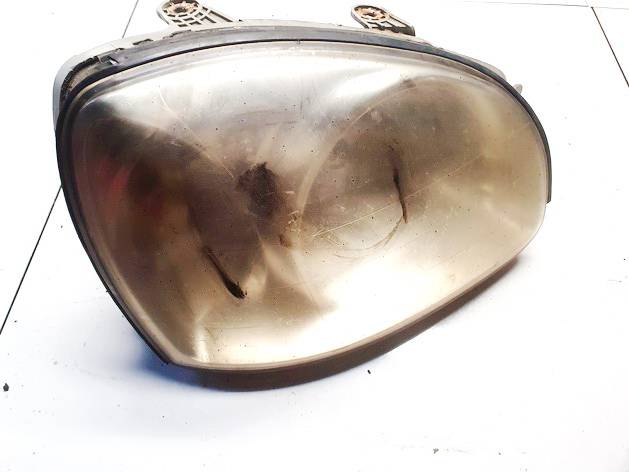 2357NA Hyundai Santa Fe 2002 Headlight - FRONT RIGHT