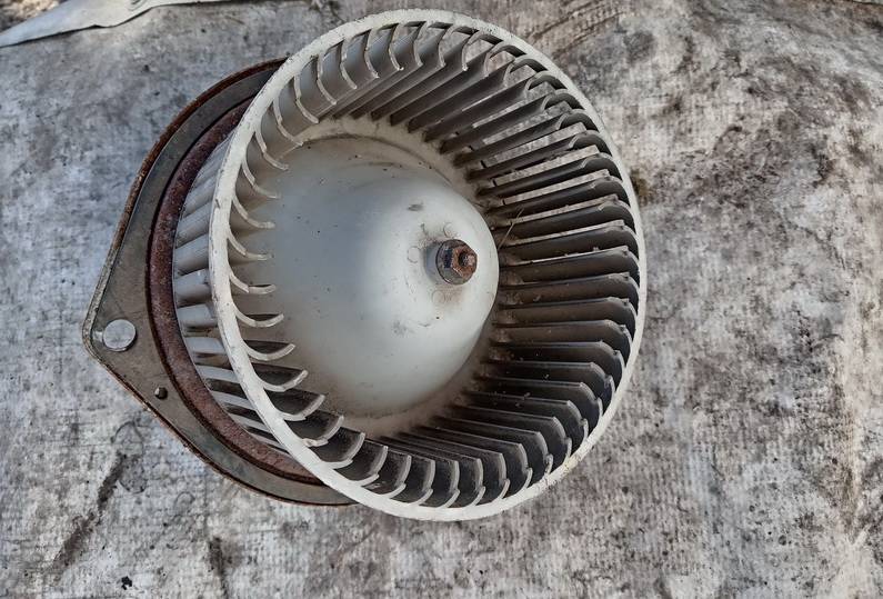 HB111GA6BA Mazda 626 1995 Wentylator kabiny