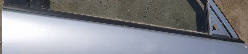 Mazda 626 1998 Listwa szyby drzwi - PRZEDNIE PRAWE