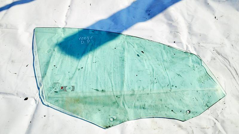 AS2 Volvo XC 60 2012 Oven lasi - EDESSÄ OIKEALLA