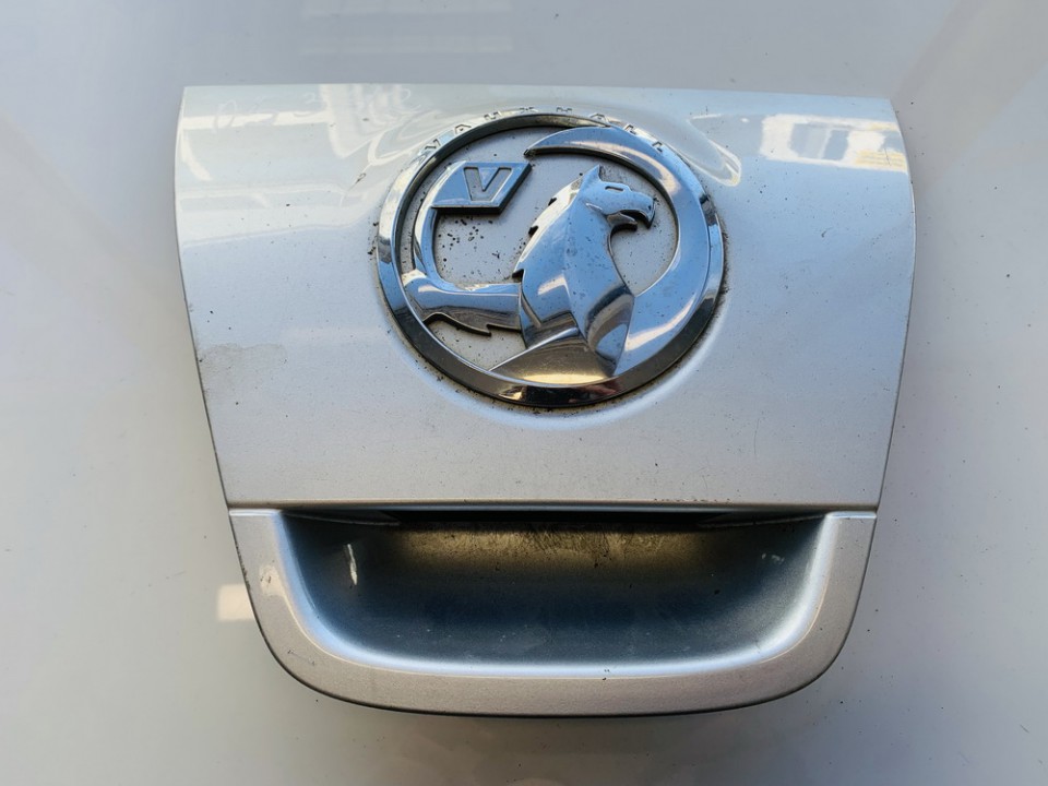 13372619 Opel Astra 2013 Door handle tailgate boot trim strip cover - REAR