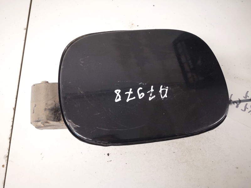 30748041 Volvo V70 2008 Fuel door Gas cover Tank cap (FUEL FILLER FLAP ...