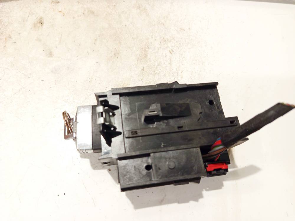 3C0905843 Volkswagen Passat 2006 Ignition Barrels (Ignition Switch)