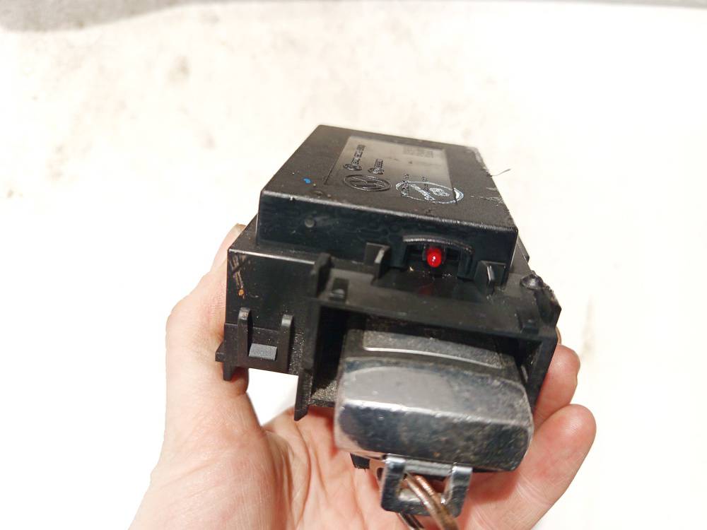 3C0905843 Volkswagen Passat 2006 Ignition Barrels (Ignition Switch) - Thumbnail 2