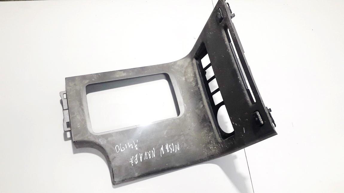 96941EB510 Nissan Navara 2010 Salono apdaila (plastmases)