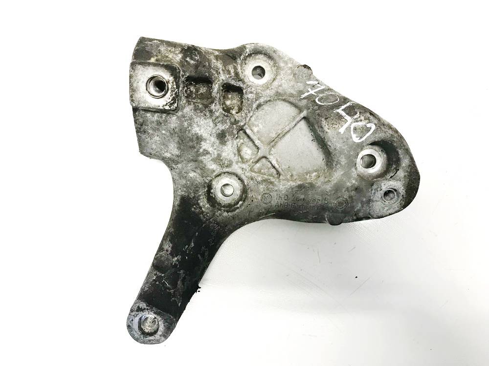 1KO260885B Toyota Avensis 2005 Engine Mount Bracket and Gearbox Mount Bracket