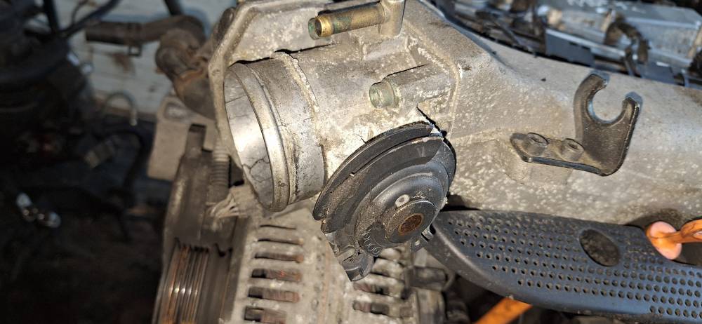 06A133063G Volkswagen Golf 2000 Suurella Virtaamalla Varustettu Kaasuläpän - Thumbnail 2