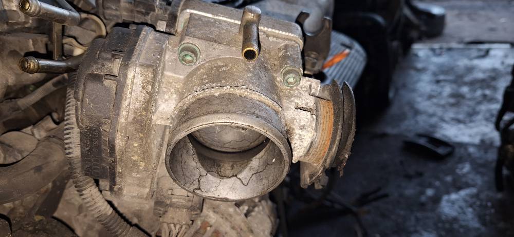 06A133063G Volkswagen Golf 2000 High Flow Throttle Body Valve (Air Control Valve)