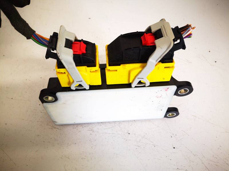 13582437 Opel Astra 2012 SRS AIRBAG KOMPIUTERIS - ORO PAGALVIU VALDYMO BLOKAS - Thumbnail 3