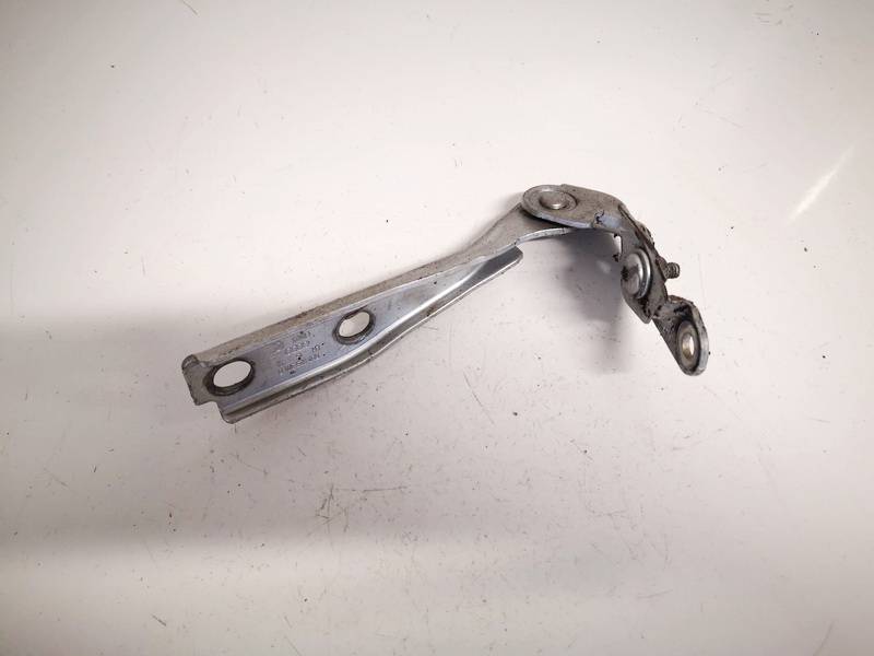 8L0823301B Audi A3 2002 Hood bonnet Hinge - FRONT LEFT