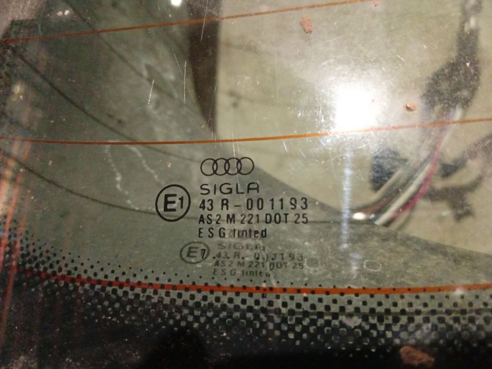 AS2 Audi A4 1997 Window - REAR - Thumbnail 4