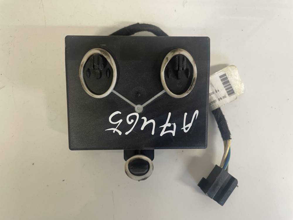 4F0959794E Audi A6 2007 Door control relay (DOOR CONTROL UNIT MODULE ECU ) - Thumbnail 3