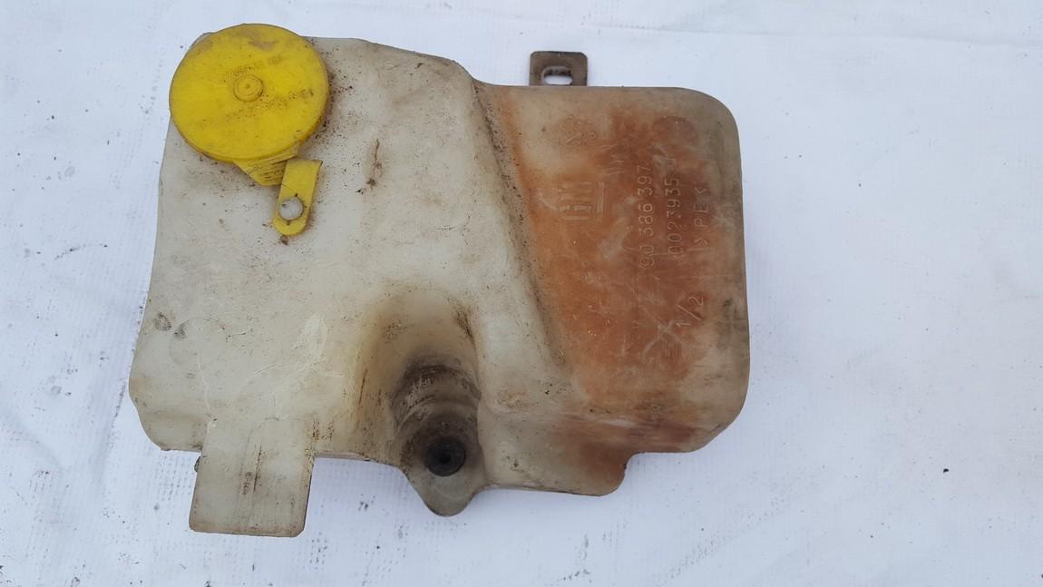 90386397 USED Windshield Washer Reservoir tank (WASHER BOTTLE) Opel Corsa 2000 10EUR EIS00777910
