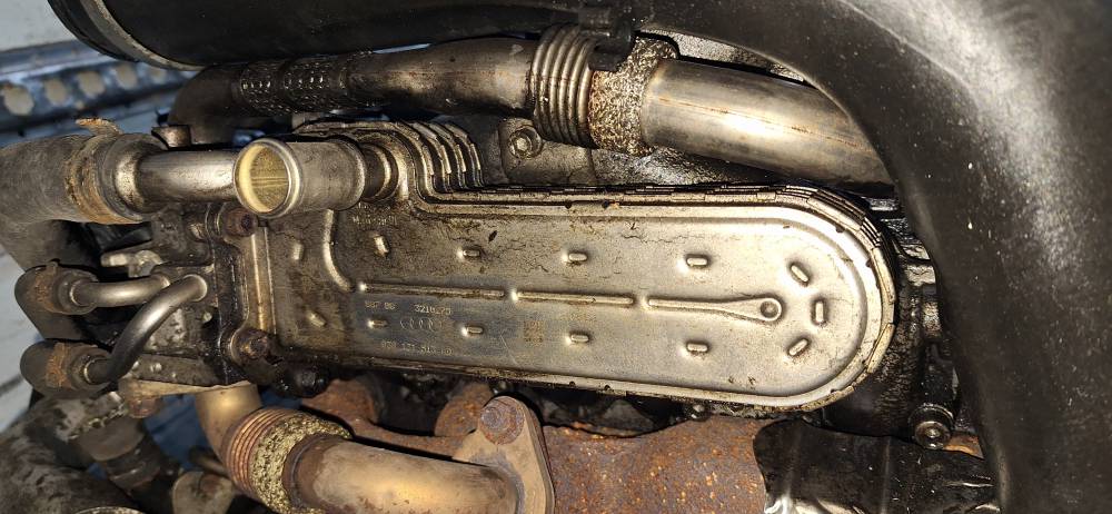 038131513AD Skoda Octavia 2008 Труба ERG (Радиатор рециркуляции) (ЕГР)(Радиатор системы EGR)