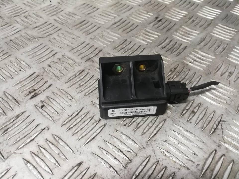 1J1907637A Volkswagen Golf 2000 ESP Sensor Steuergerät Querbeschleunigung