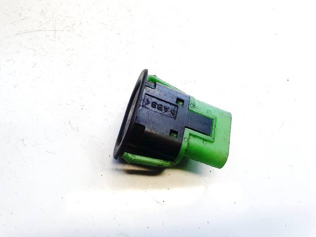 4617544 SAAB 9-5 1998 Degvielas tvertnes atvēršanas poga