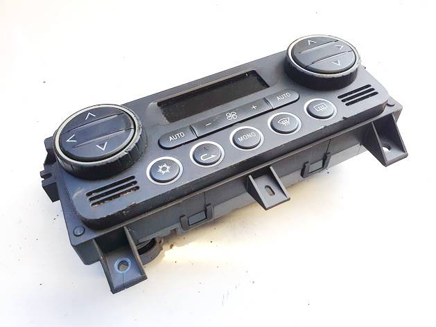 1560547840 Alfa-Romeo 159 2006 Climate Control Panel (heater control switches)