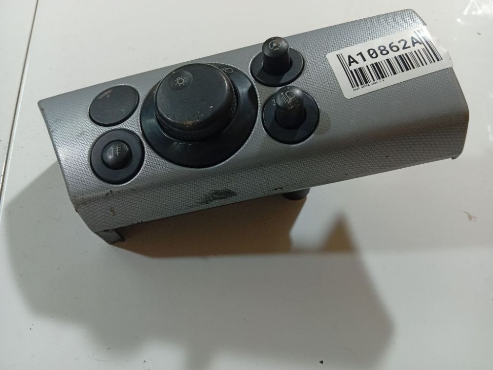 331985437 Opel Astra 2006 Headlight adjuster switch (Foglight Fog Light Control Switches)