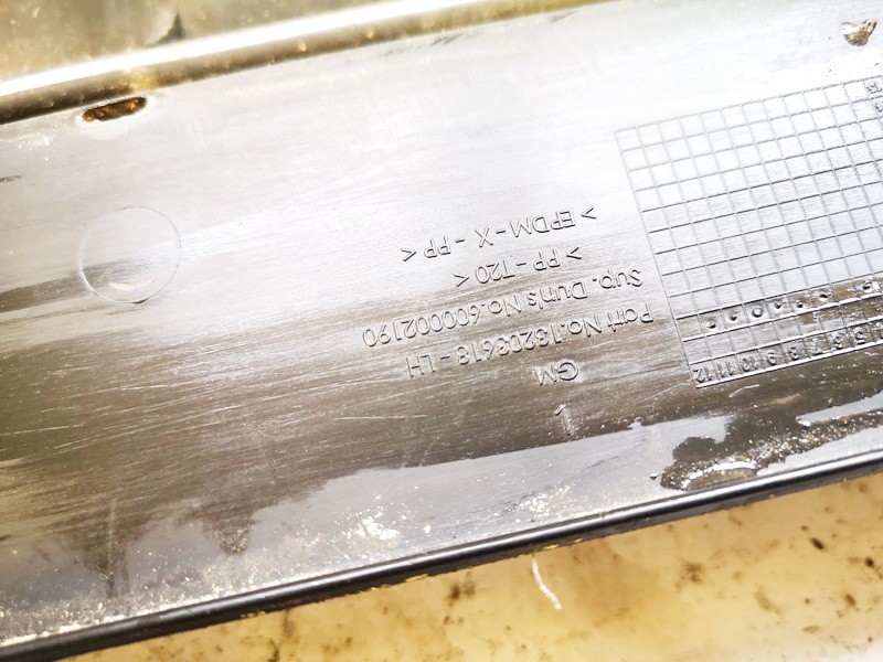 13203618 Opel Corsa 2007 Wiper Muolding - FRONT - Thumbnail 3